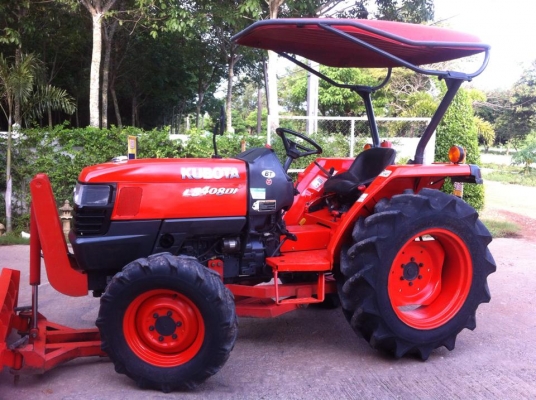 ขายรถไถKubota L 3408DI (4WD) พร้อมใบมีดหน้าและผานพรวนช้าง