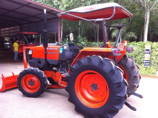 ขายรถไถKubota L4508DI (4WD) พร้อมใบมีดหน้าและผานพรวนช้าง รถพร้อมใช้งาน ขายรถไถKubota L4508DI (4WD) พร้อมใบมีดหน้าและผานพรวนช้าง รถพร้อมใช้งาน