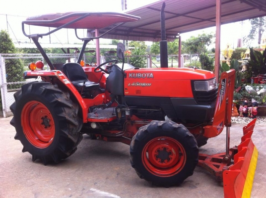 ขายรถไถKubota L4508DI (4WD) พร้อมใบมีดหน้าและผานพรวนช้าง รถพร้อมใช้งาน ขายรถไถKubota L4508DI (4WD) พร้อมใบมีดหน้าและผานพรวนช้าง รถพร้อมใช้งาน