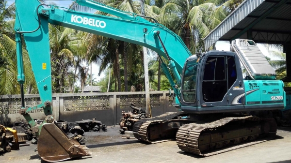 Kobelco SK200 Mark 8 YN12 Super/ทำงาน 10,309 ชม. เอกสารใบแจ้งจำหน่าย/ระบบไฟเต็มรถพร้อมใช้