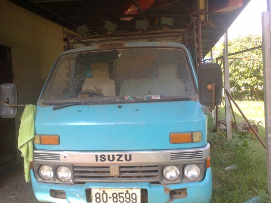 รถหกล้ออีชุชุ85