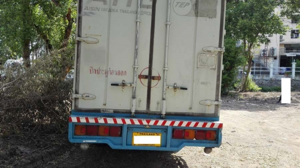 Hino KM779 ตู้แห้ง 10 บาน ปี 36 พร้อม