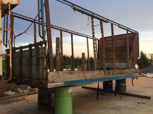 ขายกะบะไม้ยกลงจากร็อกกี้ ยาว6เมตร ตามสภาพ พื้นปูแสตนเลส ขายกะบะไม้ยกลงจากร็อกกี้ ยาว6เมตร ตามสภาพ พื้นปูแสตนเลส