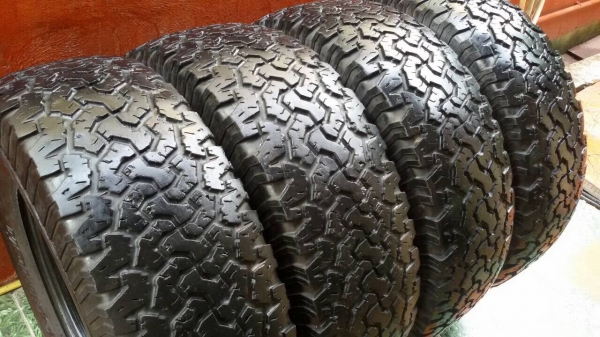 ขายยาง bf all 31 ขอบ 15 สวยๆครับ ขายยาง bf all 31 ขอบ 15 สวยๆครับ