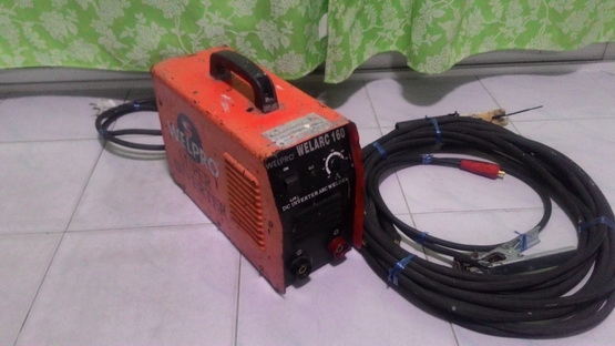 เครื่องเชื่อมไฟฟ้าอินเวอร์เตอร์ welpro ขนาด 160 แอมป์ อุปกรณ์ครบ พร้อมใช้งานครับ