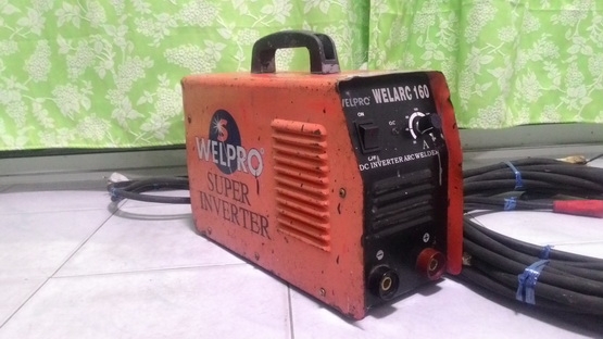 เครื่องเชื่อมไฟฟ้าอินเวอร์เตอร์ welpro ขนาด 160 แอมป์ อุปกรณ์ครบ พร้อมใช้งานครับ