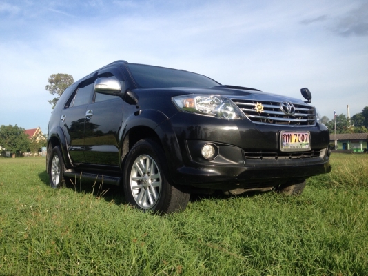 ขาย Fortuner 2007 หน้าท้ายแชมป์ ราคา 550,000.- บาท ขาย Fortuner 2007 หน้าท้ายแชมป์ ราคา 550,000.- บาท