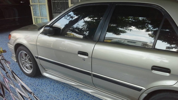 ขาย Toyota Soluna เครื่อง 1500 ติดแก็ส