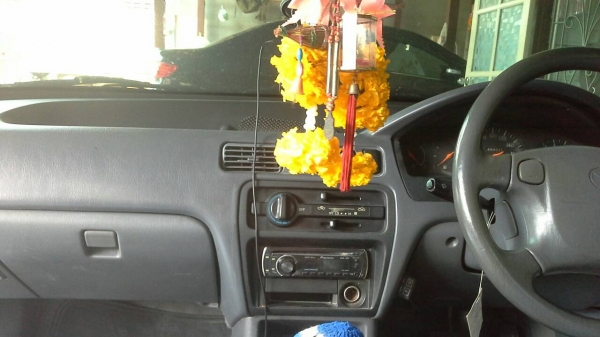 ขาย Toyota Soluna เครื่อง 1500 ติดแก็ส