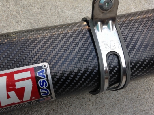 Yoshimura USA แท้ รุ่น TRC Full Carbon ราคา 8,000 บาท