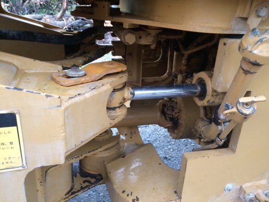 ขายรถตัก CAT-926E สภาพนางฟ้า พร้อมใช้งานราคาไม่แพงสนใจติดต่อ 081-9485494  ตลอด24 ชม.