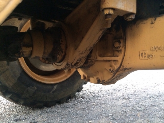 ขายรถตัก CAT-926E สภาพนางฟ้า พร้อมใช้งานราคาไม่แพงสนใจติดต่อ 081-9485494  ตลอด24 ชม.