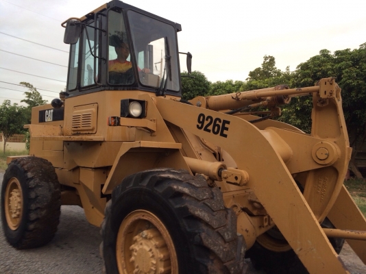ขายรถตัก CAT-926E สภาพนางฟ้า พร้อมใช้งานราคาไม่แพงสนใจติดต่อ 081-9485494  ตลอด24 ชม.