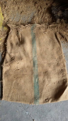 กระสอบเก่า