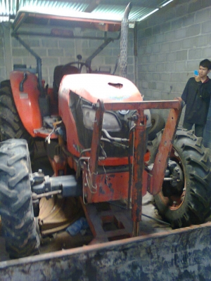 Kubota m70 4wd เล่มพร้อมใบดันผาน7 ราคาเพียง360,000