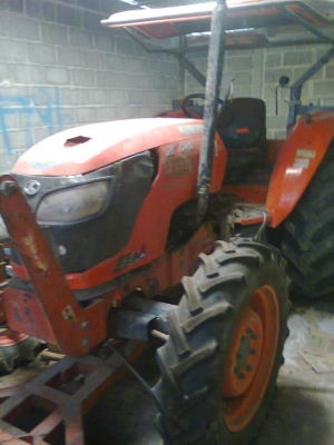 Kubota m70 4wd เล่มพร้อมใบดันผาน7 ราคาเพียง360,000