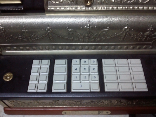 ขายเครื่องคิดเงินโบราณ 15000 ่บาท