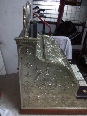 ขายเครื่องคิดเงินโบราณ 15000 ่บาท