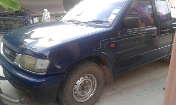 ขาย อีซูซ 2.5 โบว์ ปี40 สภาพดีเดิมพร้อนใช้ เอกสารทะเบียนพร้อม