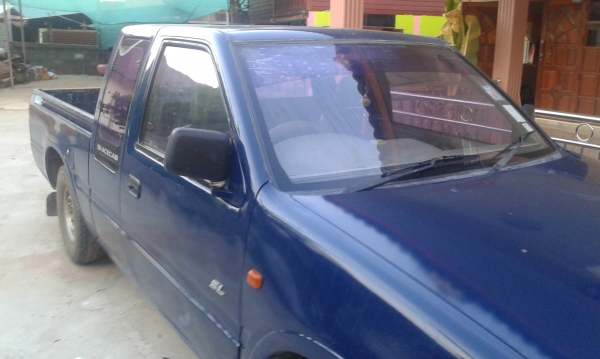 ขาย อีซูซ 2.5 โบว์ ปี40 สภาพดีเดิมพร้อนใช้ เอกสารทะเบียนพร้อม