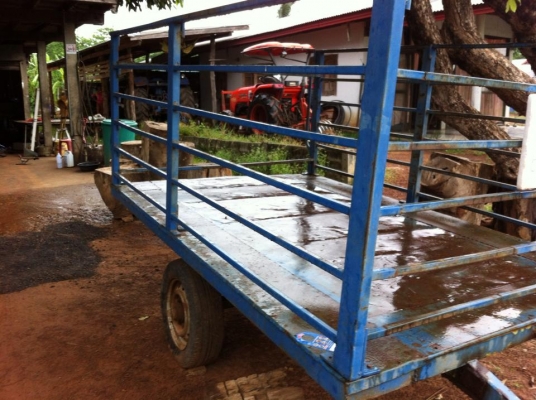 พ่วงรถไถพร้อมใช้งาน พ่วงรถไถพร้อมใช้งาน