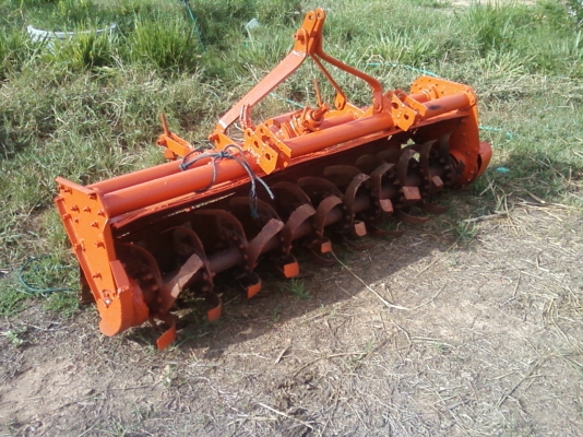 ขายรถไถคูโบต้า รุ่น 3408 อุปกรณ์ครบ 3 ชิ้น