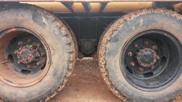 สิบล้อ เทเลอร์  lsuzu 6BD1 160 แรง ช่วงล่างใหญ่ พร้อมใช้