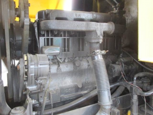 ขายรถบดล้อเหล็ก DYNAPAC รุ่น CC422 สภาพสวยพร้อมใช้งาน