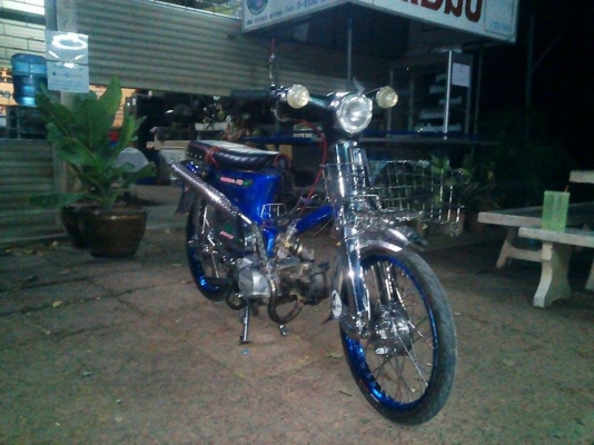 ขาย C70 เครื่องดรีม สภาพสวยๆ ของเเต่งเยอะ ราคาโดนๆ (เอกสารใบซื้อขายจากทางร้าน) ค่าตัว 10500 บาท ต่างจังหวัดจัดส่งให้ได้ ค่าส่งต่างหาก สนใจโทรสอบถาม 089-8054390 โอ๋ ลพบุรี