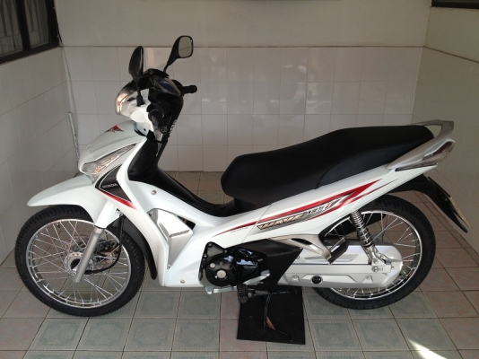 Wave125i โฉมล่าสุด ลายใหม่ สต๊าดมือ วิ่ง5000 รถ6เดือน (ของแถม 4 รายการ)