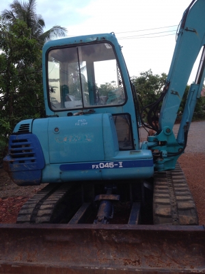 ขายด่วน รถขุดเล็ก FX45 II มีตู้ใช้งานมาน้อย รุ่นใหม่ปั้มนิ้ว เร็ว แรง สภาพสวย พร้อมใช้