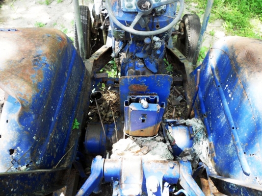 มาใหม่ ขายรถไถสำหรับบรรทุกไม้ยางพาราหรือขนย้ายสิ่งของ มาใหม่ ขายรถไถสำหรับบรรทุกไม้ยางพาราหรือขนย้ายสิ่งของ