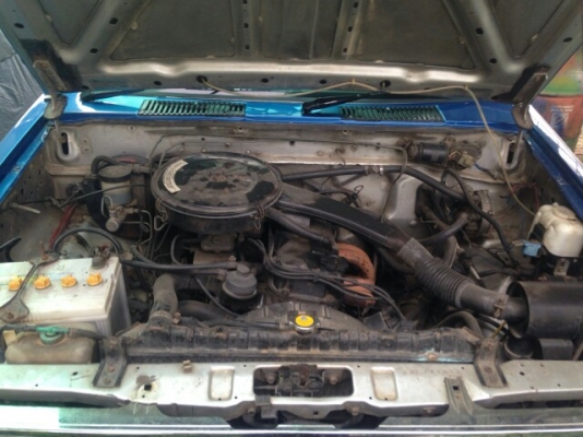 นิสสันเครื่องz16LPGแอร์เย็น  เครื่องเสียงกระหึ่ม สนใจโทร ปุ้ย0818158886