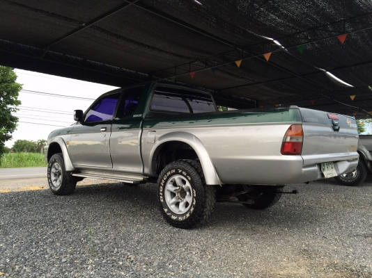 ขาย MITSUBISHI MEGA CAB 4WD 2,800 cc.