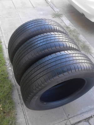 225/65R17 MICHELIN มี 3 เส้น tel.081-427-3941