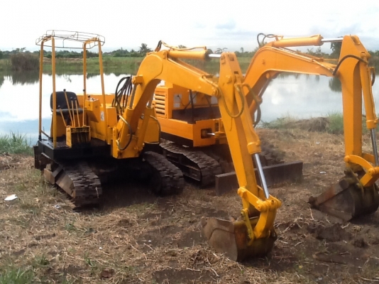 รถเบคโฮyanmar ytb1200 สภาพดีพร้อมใช้ เพิ่งเข้าจากญี่ปุ่นทำสีใหม่เรียบร้อย