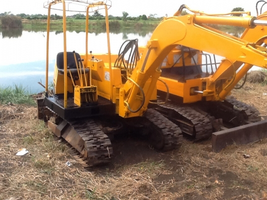 รถเบคโฮyanmar ytb1200 สภาพดีพร้อมใช้ เพิ่งเข้าจากญี่ปุ่นทำสีใหม่เรียบร้อย