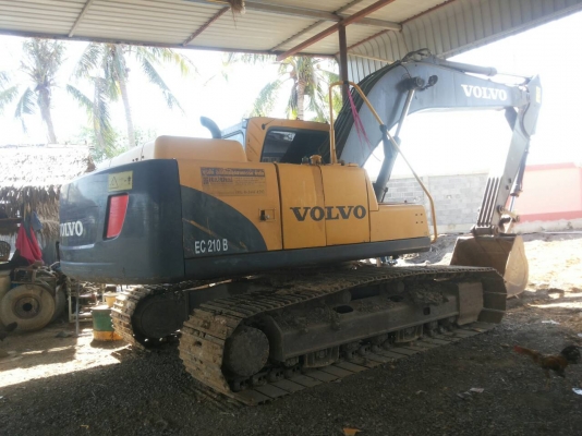 รถแบคโฮ VOLVO รถตักใหญ่ ราคา 1350000 บ.รถอยู่อยุธยา