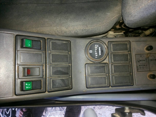 รถแบคโฮ VOLVO รถตักใหญ่ ราคา 1350000 บ.รถอยู่อยุธยา