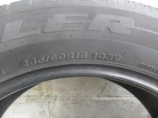 ยาง BRIDGESTONE 235/60R18ปี10 สวยๆ 1 คู่ ราคา 1300 บาท ยาง BRIDGESTONE 235/60R18ปี10 สวยๆ 1 คู่ ราคา 1300 บาท