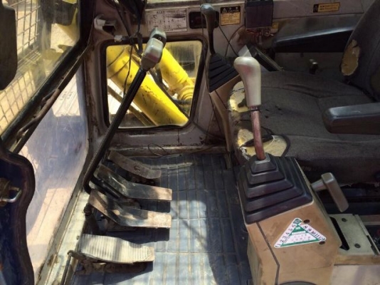 ขายรถแบคโฮ KOBELCO SK200 (MARK 3) รถนอกนำเข้าเองจากญี่ปุ่น สภาพสวยพร้อมใช้งาน มีVDOการทำงานครับ