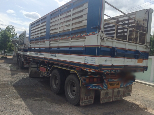 isuzu 360 เหล็กพืชไร่  ปี56 แม่ ยาว 6.10 กว้าง 2.50 สูง 2.20  ลูก ยาว 6.80 กว้าง 2.50 สูง 2.20 สนใจติดต่อ 093-1406977 เต้