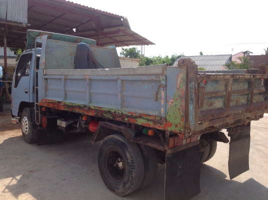 ขายหกล้อ 120 ฝาขาว เปลี่ยนเครื่อง 130 ลงเล่มแล้ว ขายหกล้อ 120 ฝาขาว เปลี่ยนเครื่อง 130 ลงเล่มแล้ว