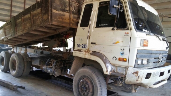 (2คัน)..10ล้อดั้ม230แนง นิสสัน UD CWM430M. ดั้มไม่สวย เครื่องดี คัสซีสวย