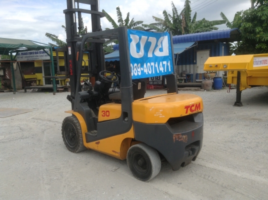 ขายรถยก 3 ตัน  ดีเซล T.C.M FD30T6 เก่านอก T.0894071471