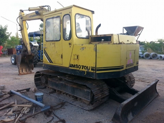 ขายแบคโค MITSUBISHI MSO70U เครื่องดี ทำงานเร็ว สภาพพร้อมใช้งาน สนใจโทร 090-8588220คุณนะ 093-3258446คุณบิว ID:narong498 หรือเข้าดูสินค้าอื่นๆได้ที่ www.truck.in.th/498 หรือเพจFacebook ณรงค์ ซื้อขายรถมือสอง (เว็บไซต์ส่วนตัว) หรือFacebook ตลาดรถมือสอง คุณนะ