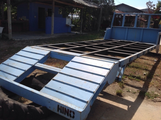 ขายท้ายเป็ด สิบล้อ สวยๆของใหม่เหล๊กบีมหนา ขายท้ายเป็ด สิบล้อ สวยๆของใหม่เหล๊กบีมหนา