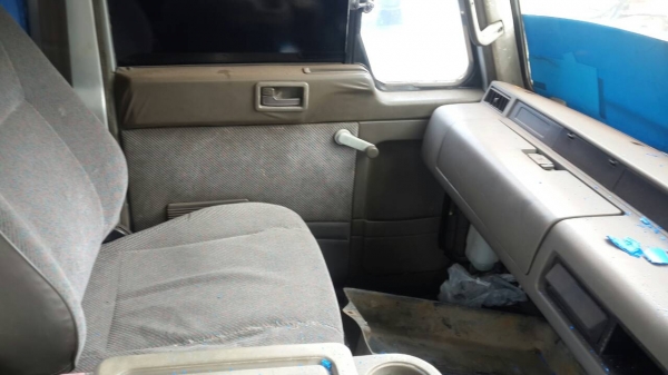 รถเทรนเลอร์หัว+หางNissan UD 250 Turbo ปีจดทะเบียน 2540