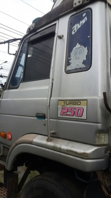 รถเทรนเลอร์หัว+หางNissan UD 250 Turbo ปีจดทะเบียน 2540