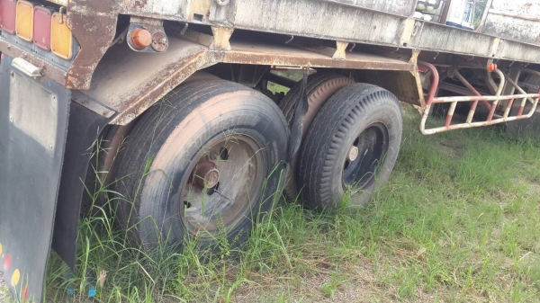 รถเทรนเลอร์หัว+หางNissan UD 250 Turbo ปีจดทะเบียน 2540